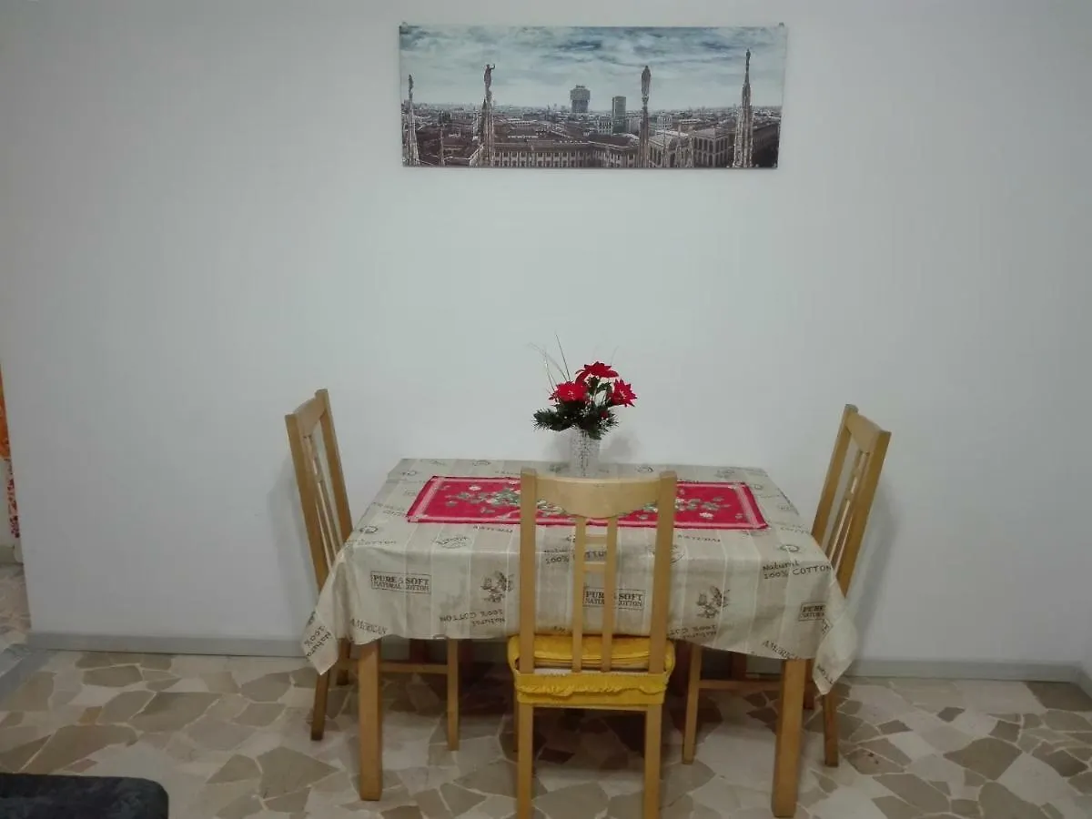 Metropolitan Apartment Milan 0*,  Italy