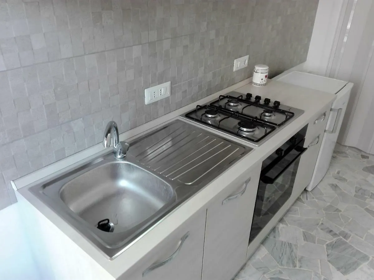 ميلان Metropolitan Apartment إيطاليا
